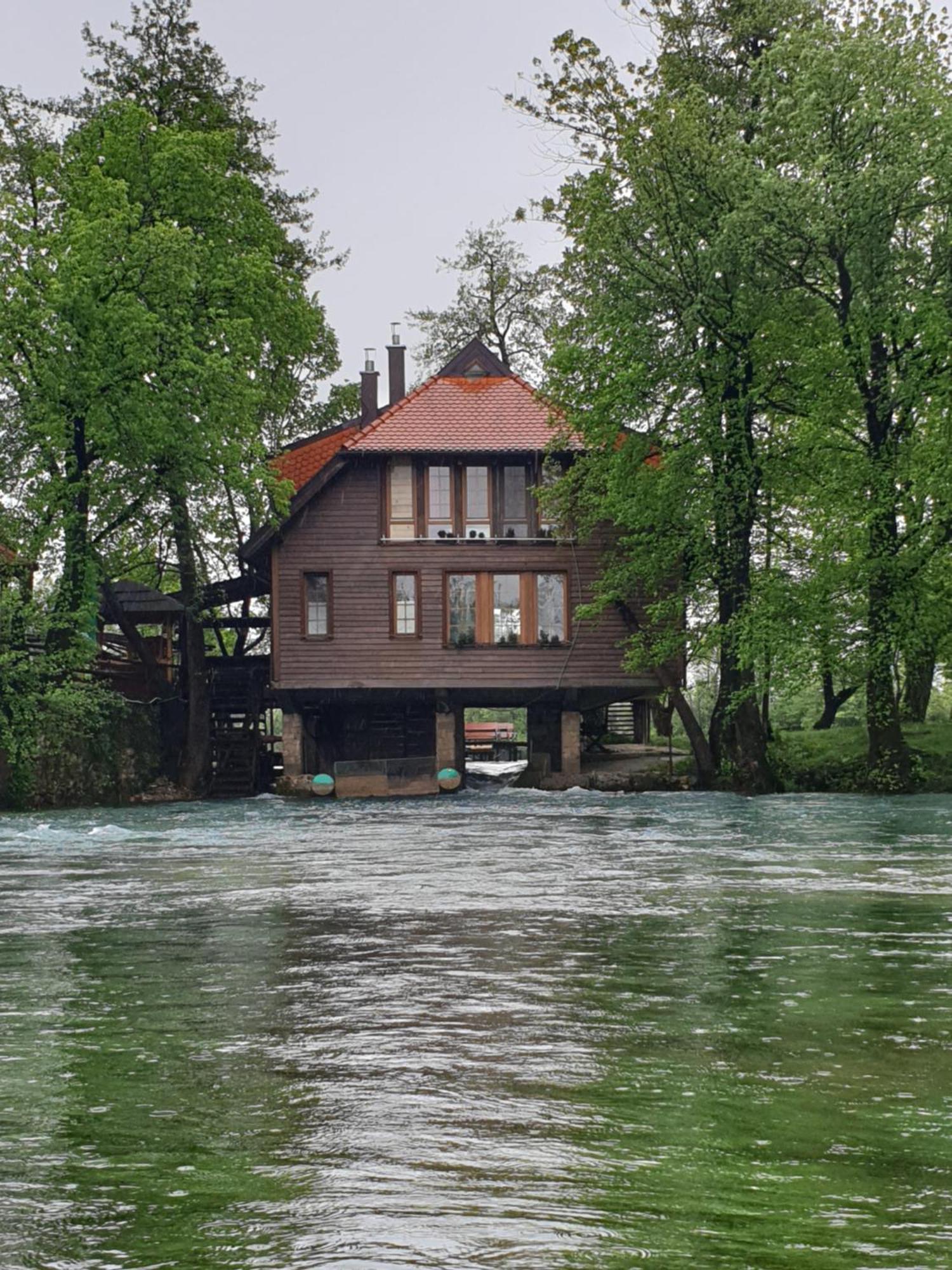 Apartments Mlin Bihać Exterior foto