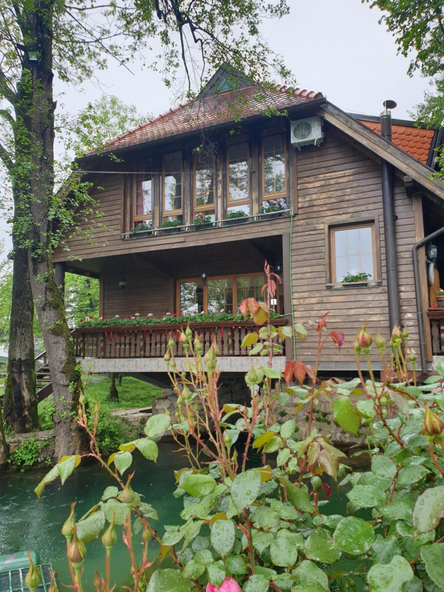 Apartments Mlin Bihać Exterior foto